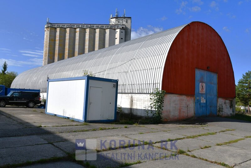 Pronájem skladovací haly 660 m2, Boršov nad Vltavou